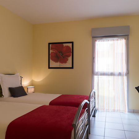 Hotel The Originals Pic Epeiche Montbazon Exterior foto